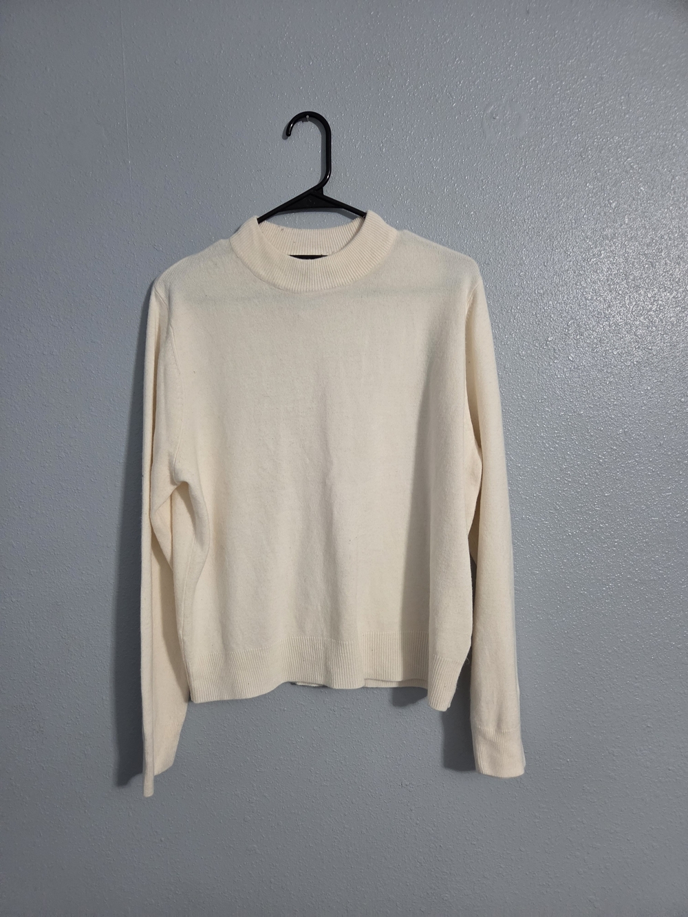 Womens Vintage Sag Harbor Cream Mock Neck Sweater
